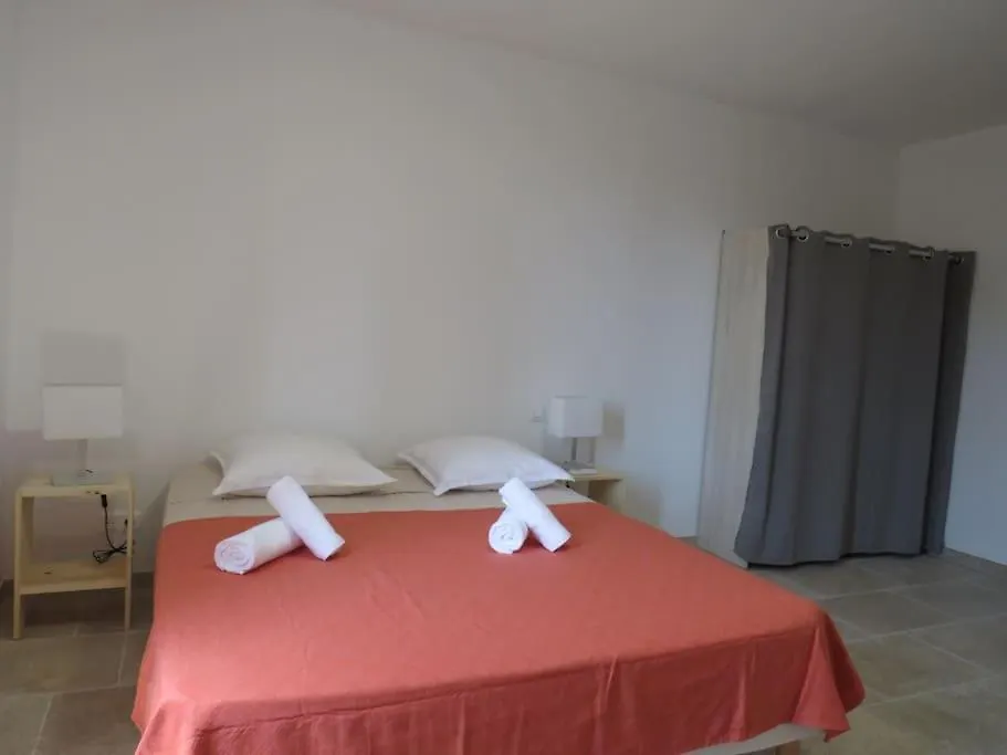 Maison Face Au Luberon Avec Piscine - 5 Chambres Cabrieres-d'Avignon 0*,