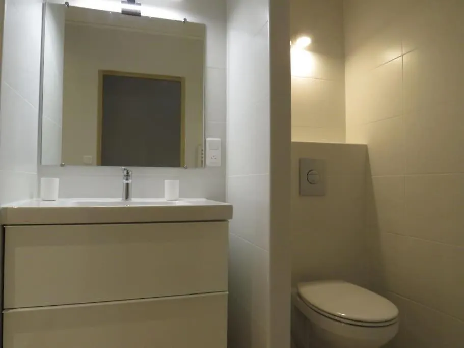 Holiday home Maison Face Au Luberon Avec Piscine - 5 Chambres Cabrieres-d'Avignon